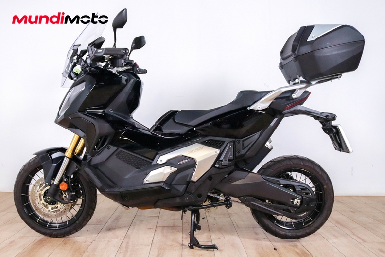 Motorbike image 5
