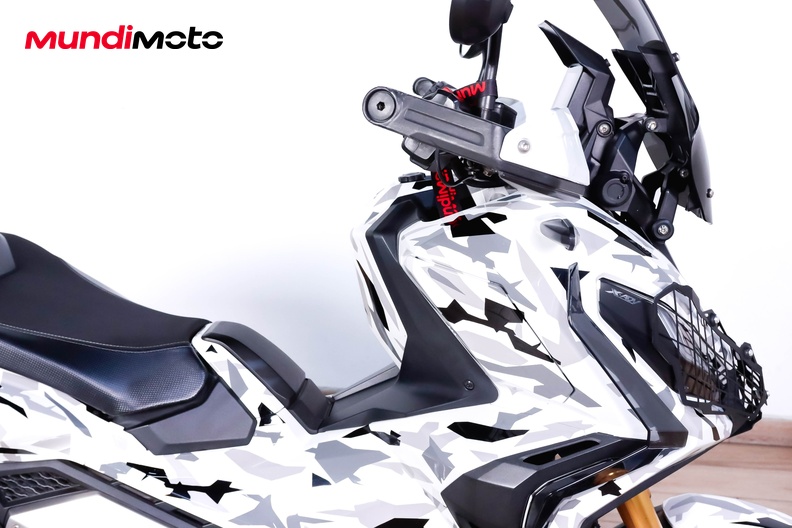 Motorbike image 13