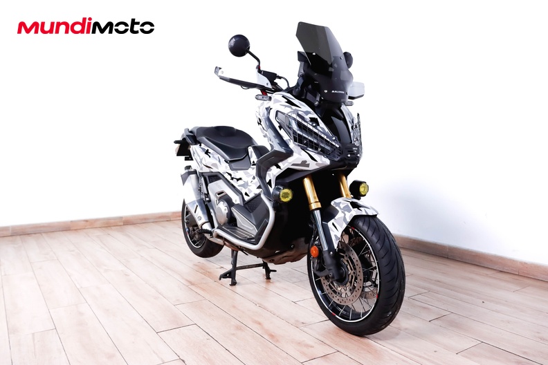 Motorbike image 1
