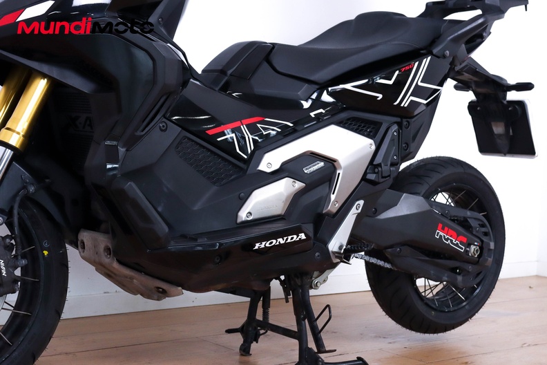 Motorbike image 8