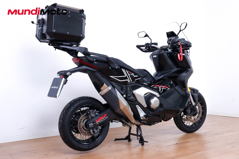 Motorbike image 2