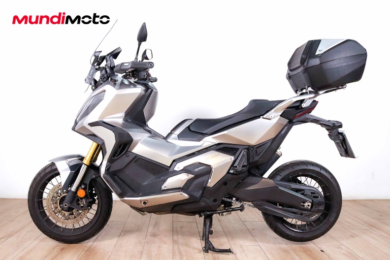 Motorbike image 5