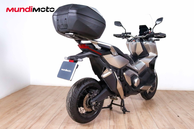 Motorbike image 2
