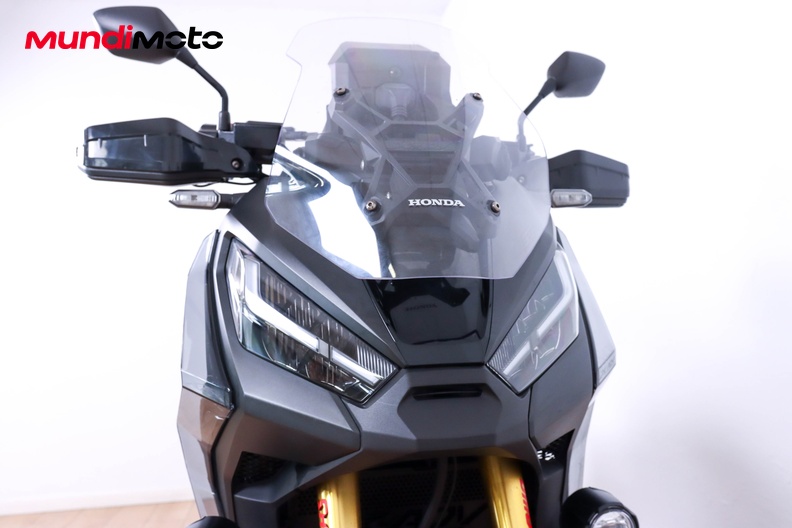 Motorbike image 4