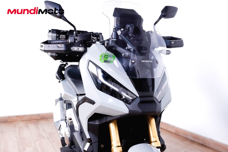 Motorbike image 4