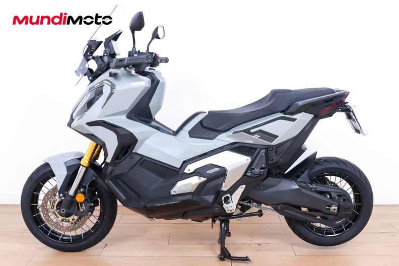 Motorbike image 5