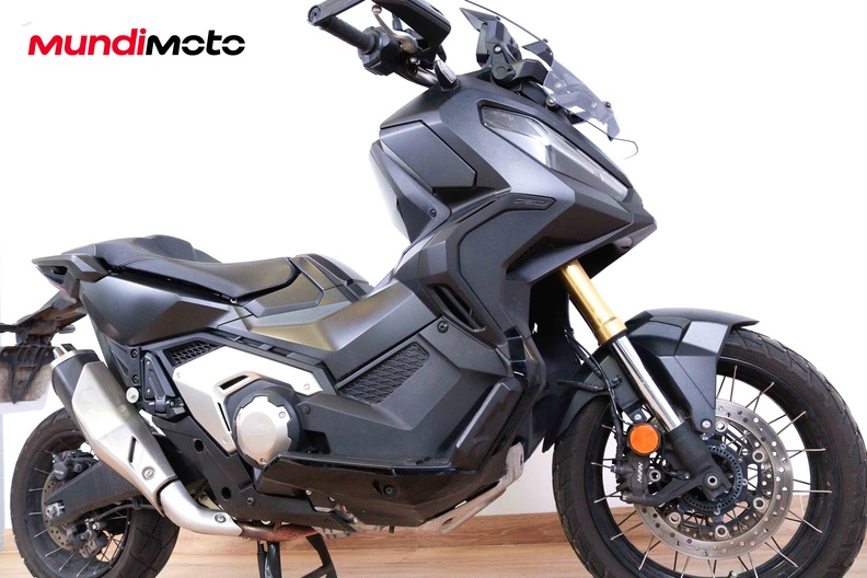 Motorbike image 12
