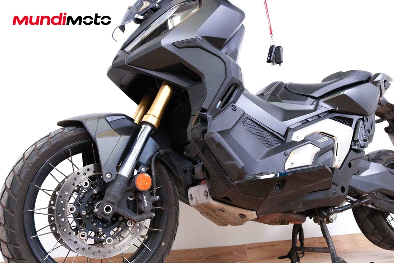 Motorbike image 8