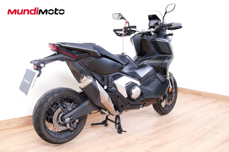 Motorbike image 1
