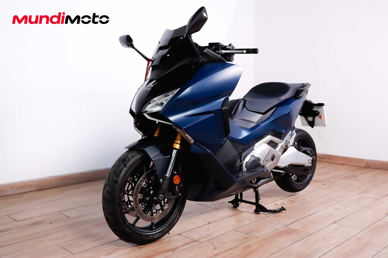 Motorbike image 7