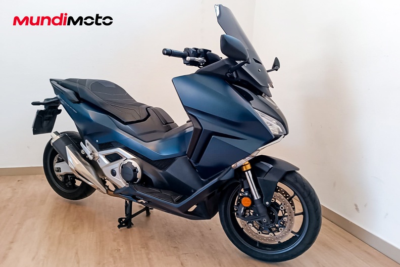 Motorbike image 1