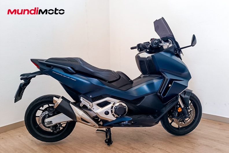 Motorbike image 0