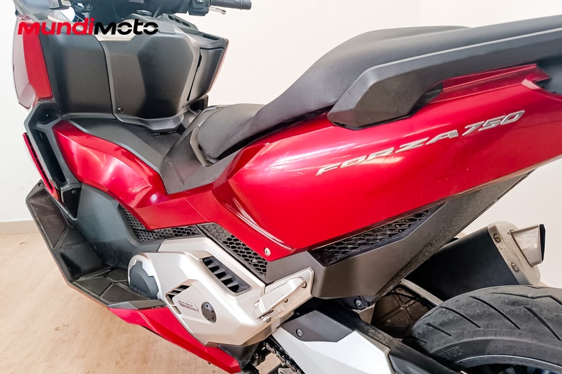 Motorbike image 8