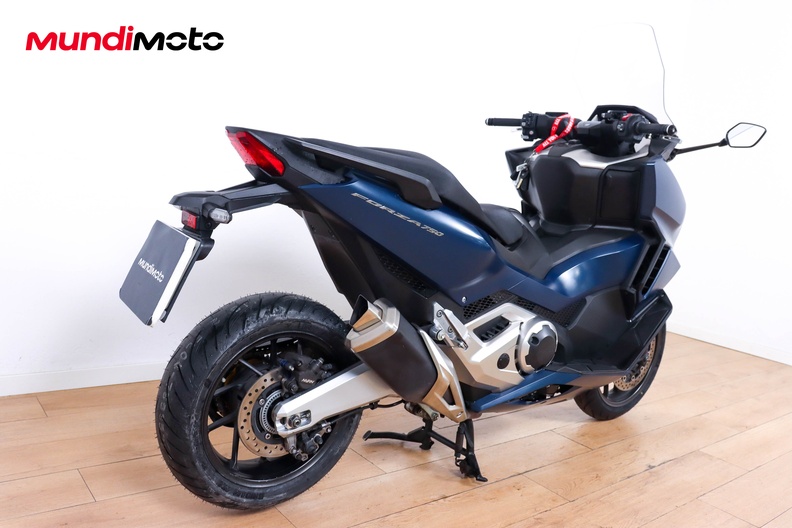 Motorbike image 2