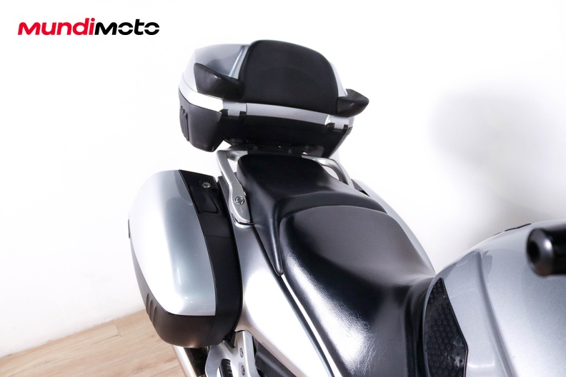 Motorbike image 12