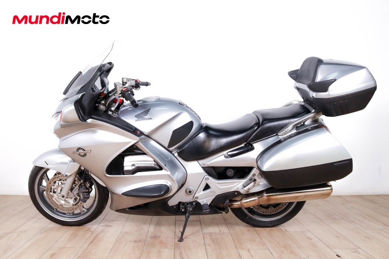 Motorbike image 5