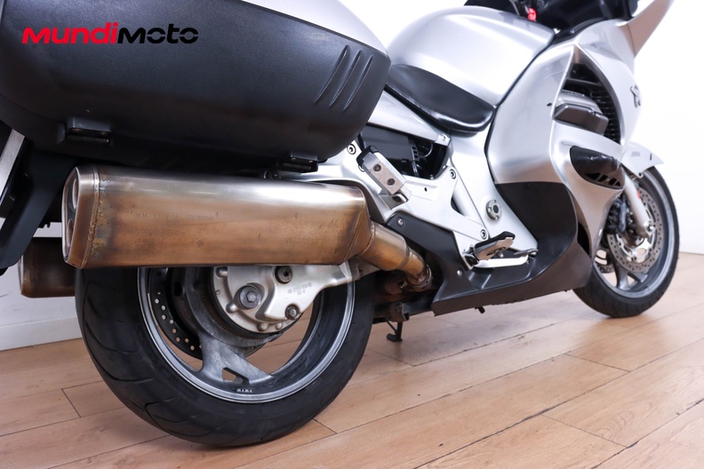 Motorbike image 3