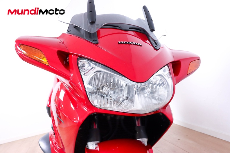 Motorbike image 4