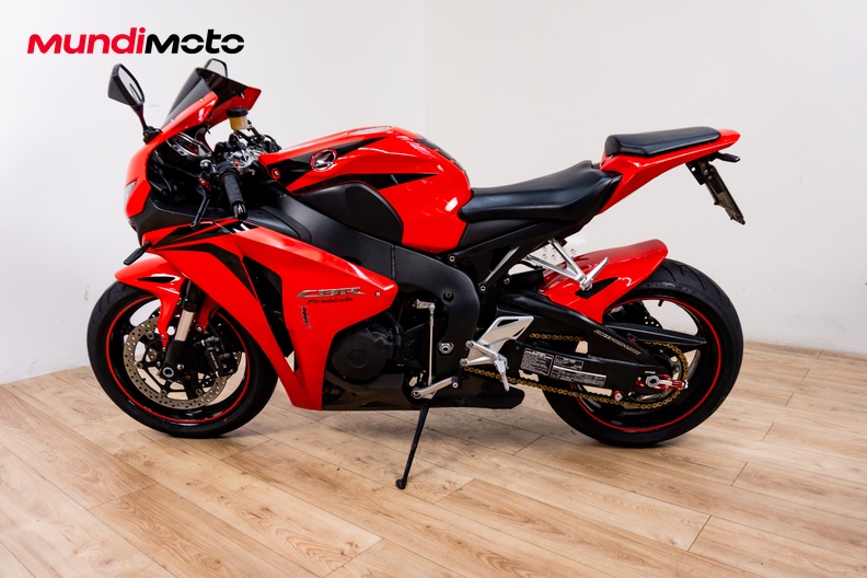 Motorbike image 5
