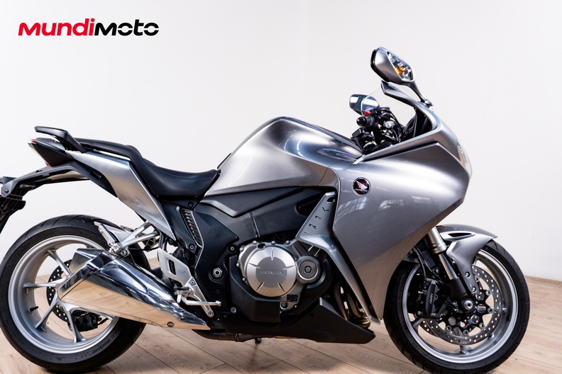 Motorbike image 0