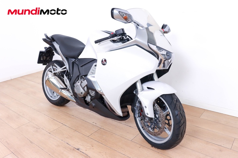 Motorbike image 1