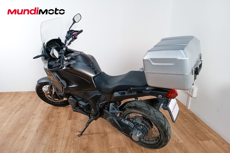 Motorbike image 7