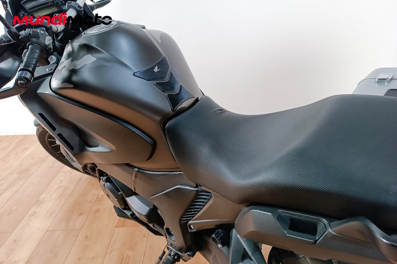 Motorbike image 8
