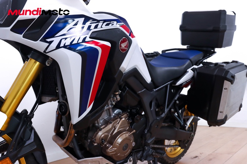 Motorbike image 8