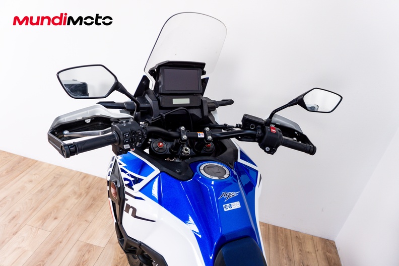 Motorbike image 10