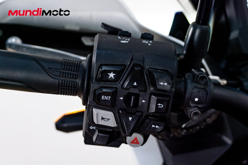 Motorbike image 12