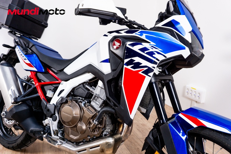 Motorbike image 4
