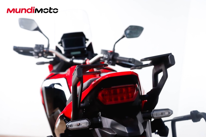 Motorbike image 9