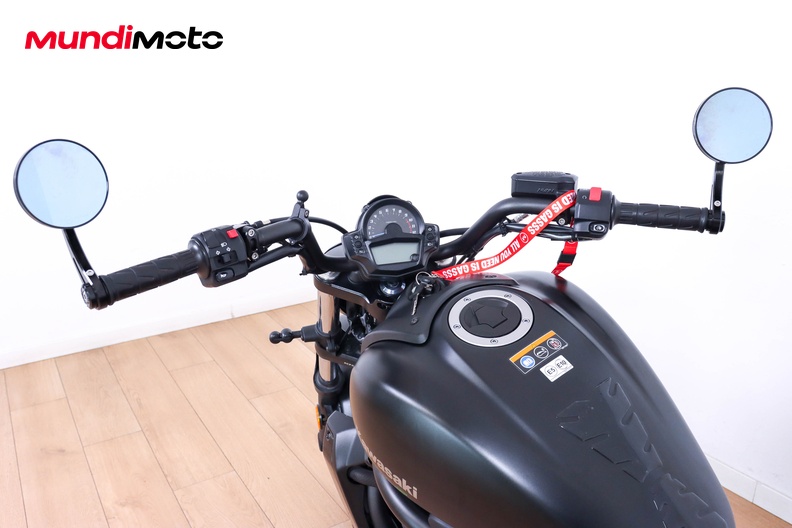 Motorbike image 10