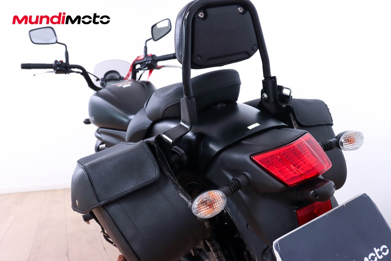 Motorbike image 9