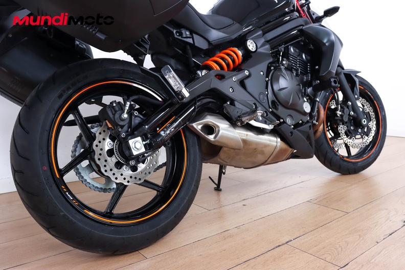 Motorbike image 3