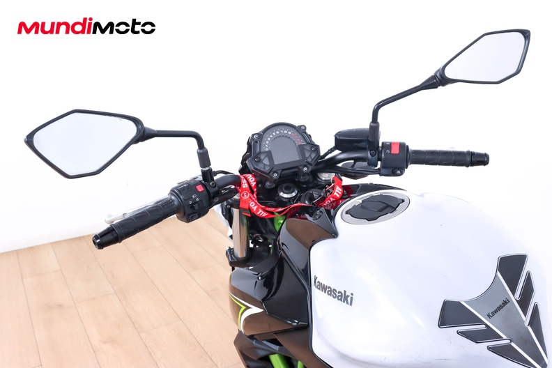 Motorbike image 10