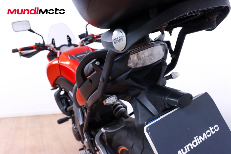 Motorbike image 9