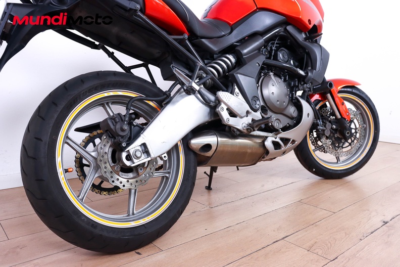 Motorbike image 3