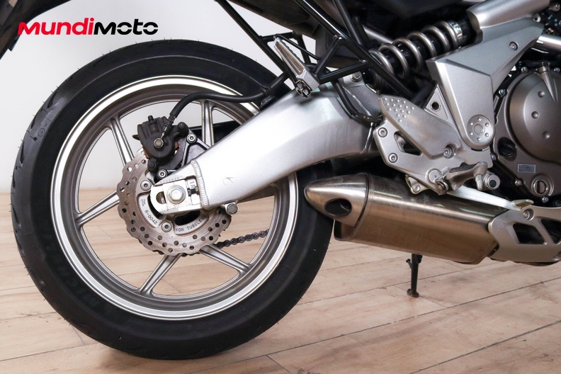 Motorbike image 3