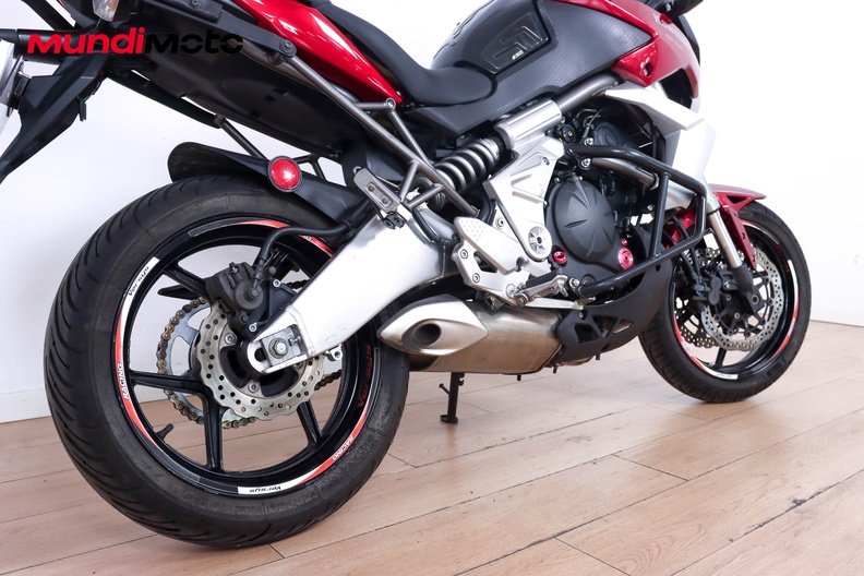 Motorbike image 3