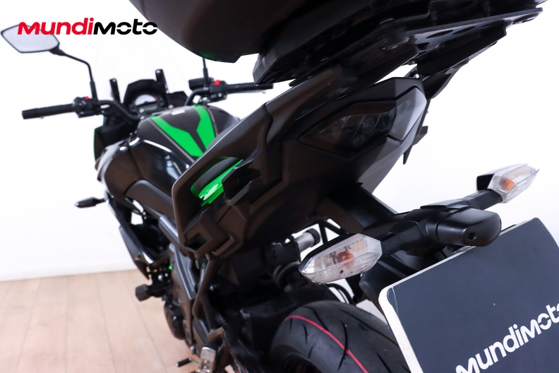Motorbike image 9
