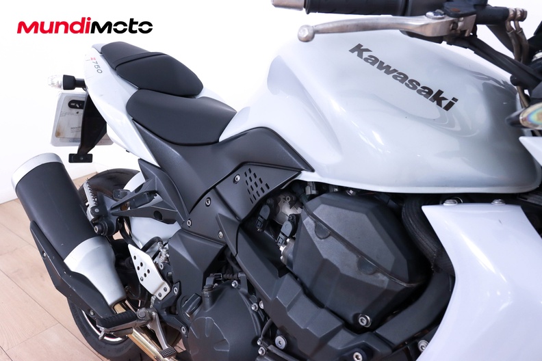 Motorbike image 12