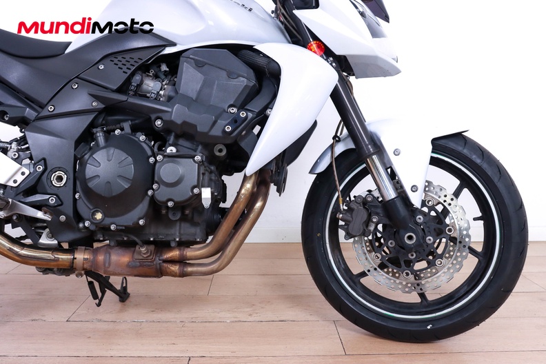 Motorbike image 13