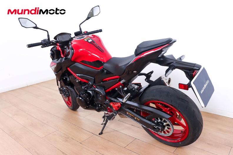 Motorbike image 6