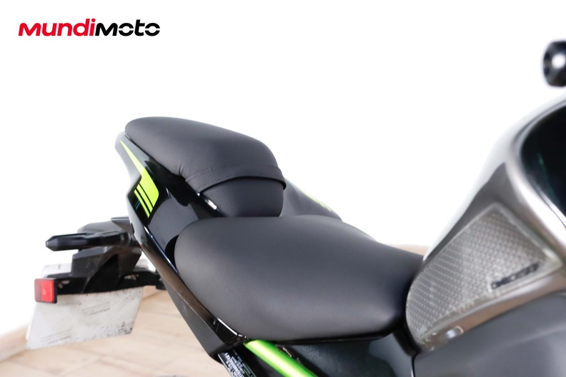 Motorbike image 13