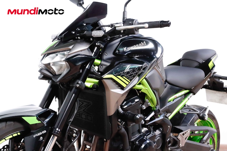 Motorbike image 8