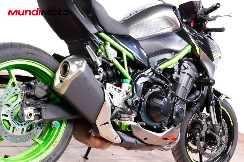 Motorbike image 3
