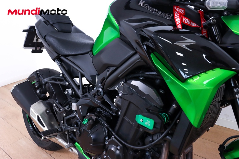 Motorbike image 13