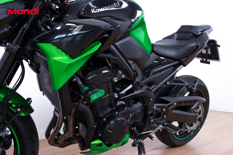 Motorbike image 8
