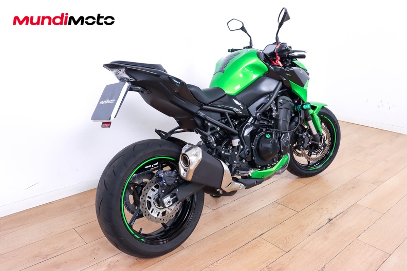 Motorbike image 2